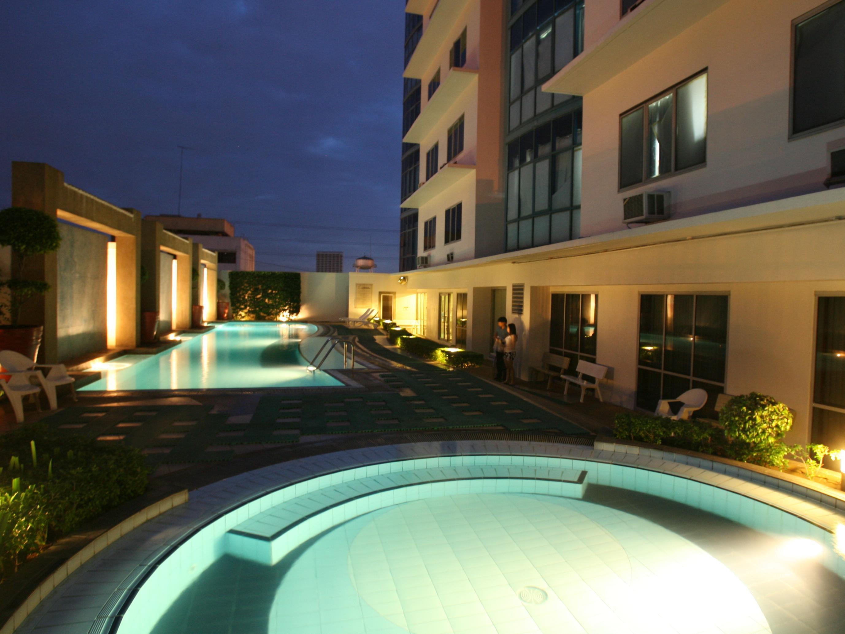 Astoria Plaza Hotel Pasig City Luaran gambar